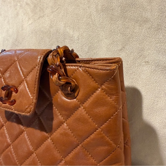 Vintage CHANEL Brown Lambskin Quilted Resin Chain Shoulder Bag 90s Rare Karl Era - Picture 14 of 16